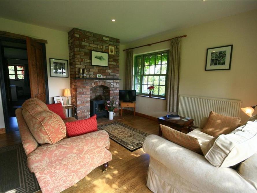 Вилла The Piggery Woolaston Экстерьер фото